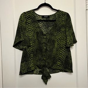 Dark green flowy crop tie top